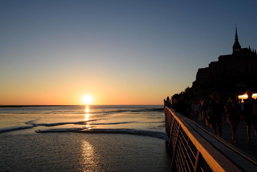 L'Oree Du Mont Proche Du Mont Saint Michel Pontorson Ngoại thất bức ảnh